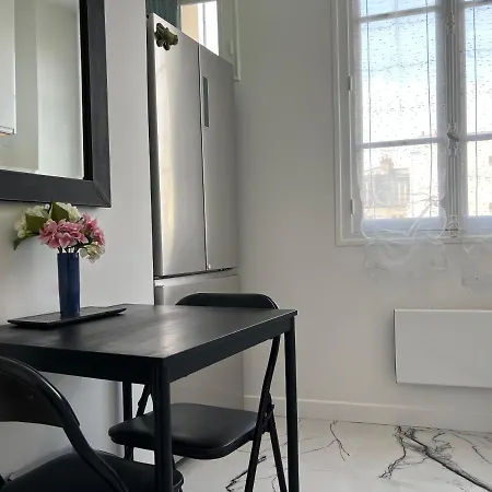Daire Lovely Flat Paris16 / Partiel View Eiffel Tower Paris